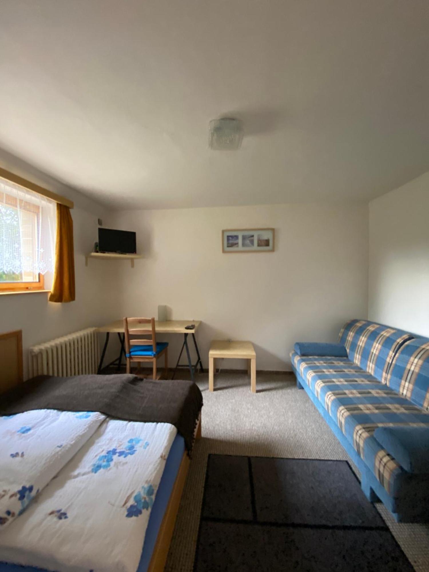 Apartment Samostatny Se Zahradou